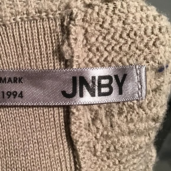 Women's Cable Knit Sweater - Tan - Picture 7 of 14